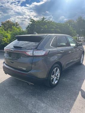 2018 Ford Edge Titanium
