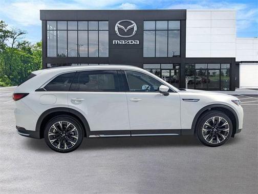 2025 Mazda CX-90 PHEV Premium Plus