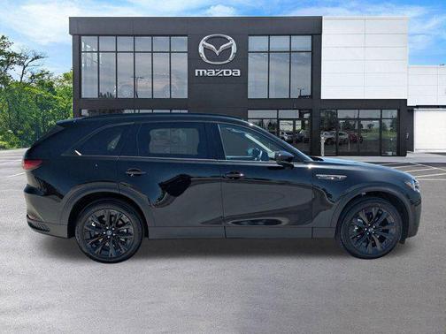 2025 Mazda CX-90 PHEV Premium Sport