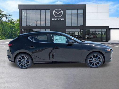 2025 Mazda Mazda3 FWD w/Preferred Package