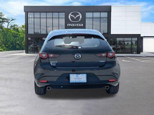 2025 Mazda Mazda3 FWD w/Preferred Package