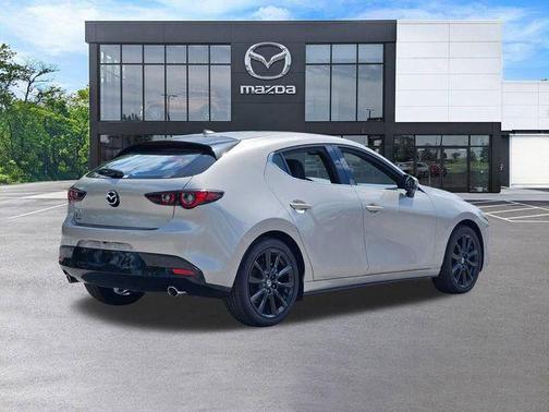 Platinum Quartz Metallic 2026 Mazda Mazda3 FWD w/Premium Package