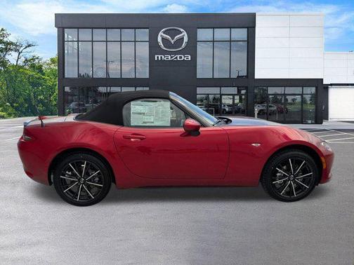 2025 Mazda MX-5 Miata Grand Touring