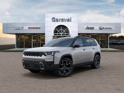 Silver Zynith Clearcoat 2026 Jeep Cherokee Overland