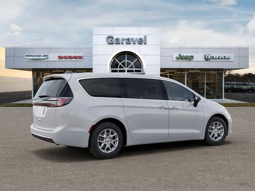 Bright White Clearcoat 2026 Chrysler Pacifica Select AWD