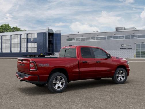 Molten Red Pearlcoat 2026 RAM 1500 Express