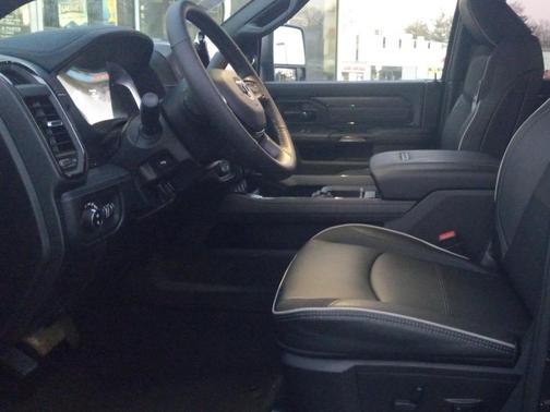 2026 RAM 3500 Limited