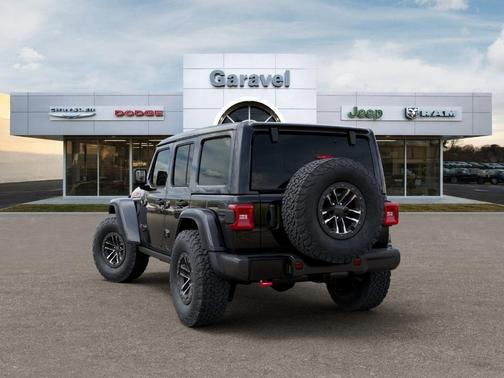 Black Clearcoat 2026 Jeep Wrangler Rubicon