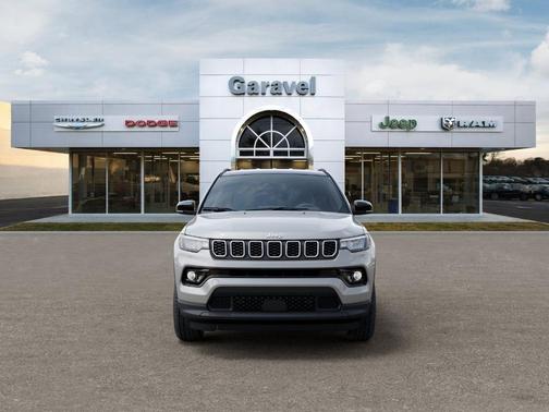 Silver Zynith 2026 Jeep Compass Limited