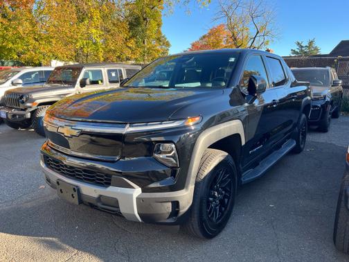 Black 2025 Chevrolet Silverado EV LT