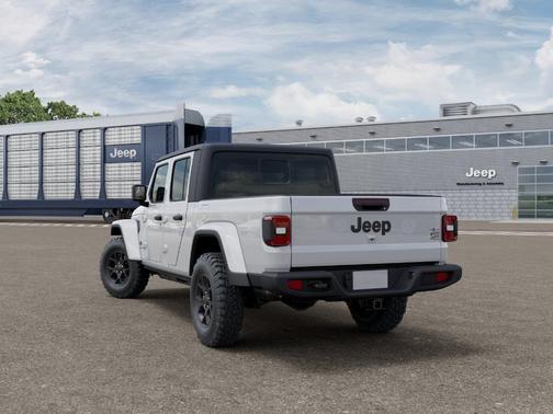 Bright White Clearcoat 2026 Jeep Gladiator Willys