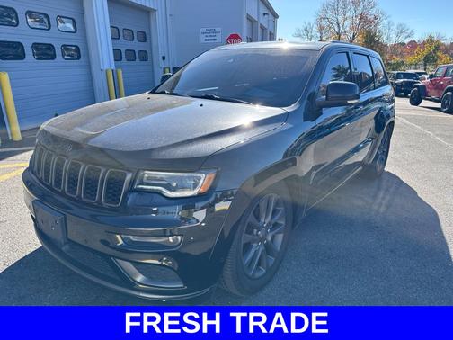 Diamond Black Crystal Pearlcoat 2018 Jeep Grand Cherokee High Altitude