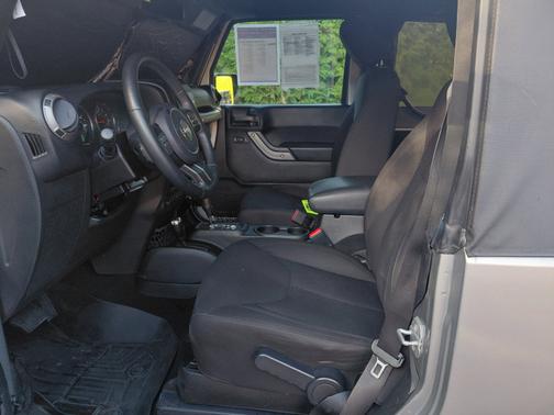 Billet Silver Metallic Clearcoat 2015 Jeep Wrangler Sport