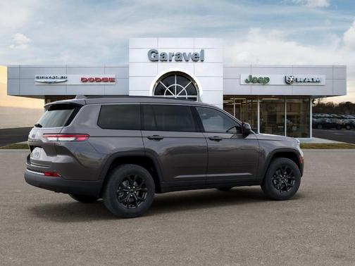 Metallic 2026 Jeep Grand Cherokee L Laredo