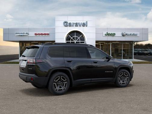 Diamond Black 2026 Jeep Cherokee LAREDO/LIMITED