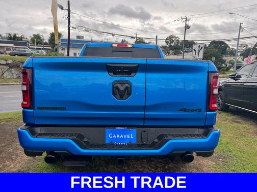 Hydro Blue Pearlcoat 2026 RAM 1500 Big Horn