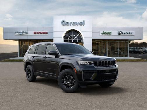 Diamond Black 2026 Jeep Grand Cherokee L Laredo