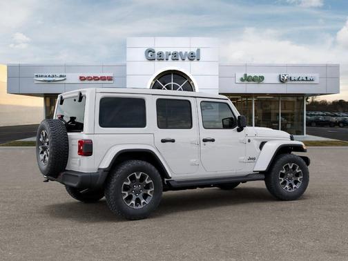 Bright White Clearcoat 2027 Jeep Wrangler Sahara