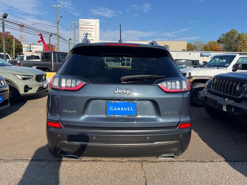 Blue Shade Pearlcoat 2019 Jeep Cherokee Limited