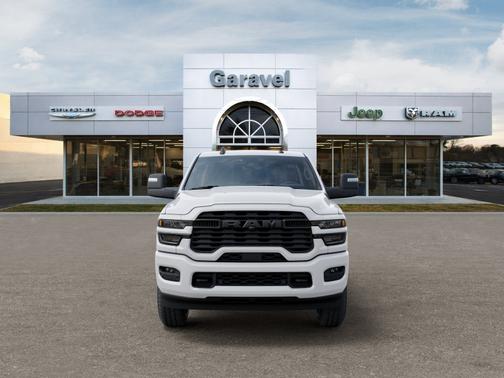 Bright White Clearcoat 2026 RAM 2500 Big Horn