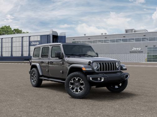 Granite Crystal Metallic Clearcoat 2027 Jeep Wrangler Sahara