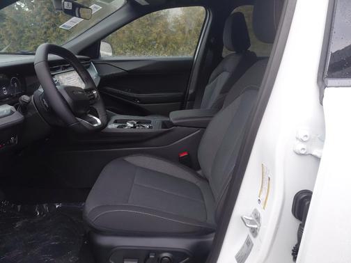 2026 Jeep Cherokee LAREDO/LIMITED