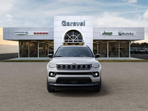 Silver Zynith 2026 Jeep Compass Limited