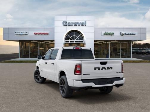 Bright White Clearcoat 2027 RAM 1500 Laramie