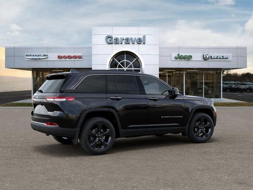 Diamond Black 2026 Jeep Grand Cherokee Limited