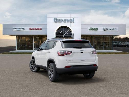 Bright White Clearcoat 2026 Jeep Compass Limited