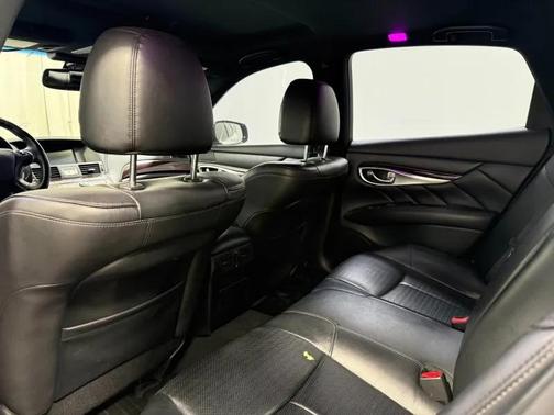 2015 INFINITI Q70 3.7X