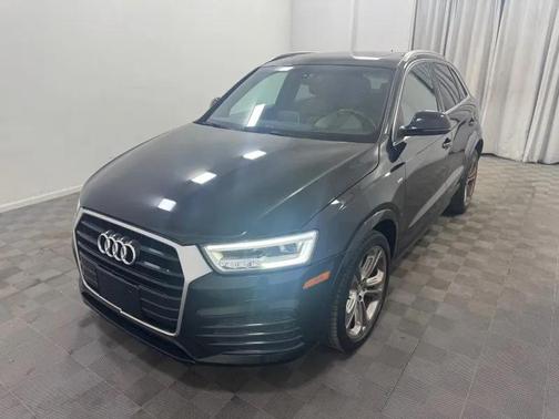 2017 Audi Q3 2.0T Prestige