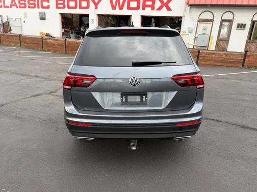 Platinum Gray Metallic 2020 Volkswagen Tiguan 2.0T S