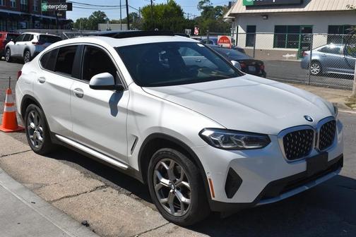 2024 BMW X4 xDrive30i