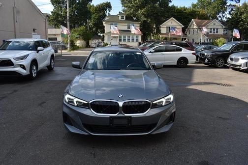 2024 BMW 330 i xDrive