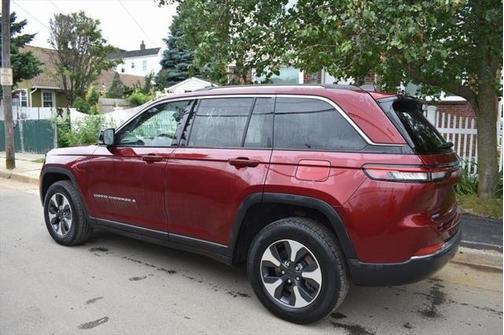 2023 Jeep Grand Cherokee 4xe Base