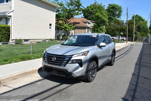 Brilliant Silver Metallic 2025 Nissan Rogue SV