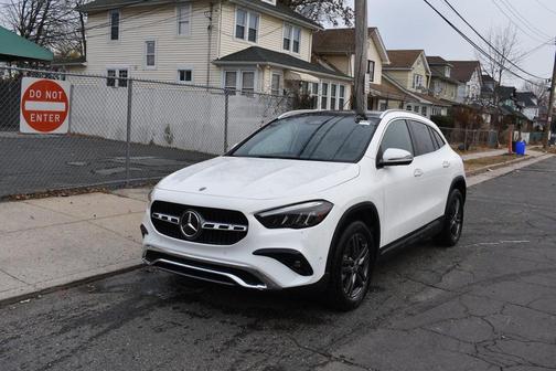 2025 Mercedes-Benz GLA 250 4MATIC