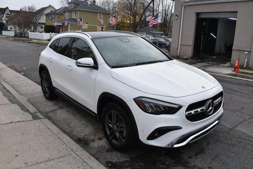 2025 Mercedes-Benz GLA 250 4MATIC