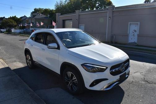 2025 Mercedes-Benz GLA 250 4MATIC