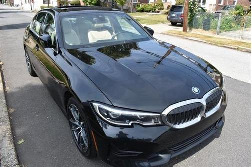 2022 BMW 330e Base