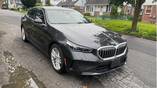 2024 BMW 530 xDrive