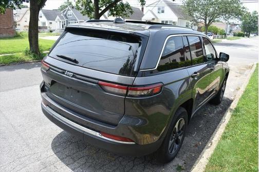 2023 Jeep Grand Cherokee 4xe Base