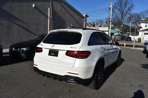 2022 Mercedes-Benz GLC 300 4MATIC