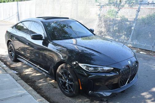 Black Sapphire Metallic 2023 BMW i4 Gran Coupe eDrive35
