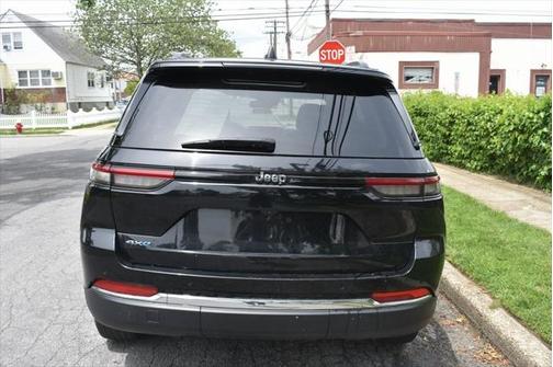 2023 Jeep Grand Cherokee 4xe Base