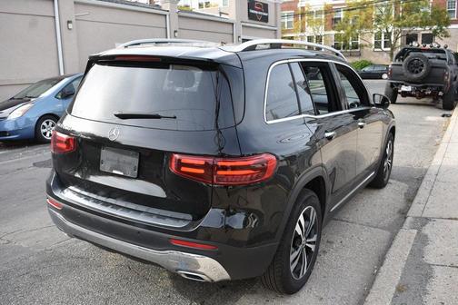 2025 Mercedes-Benz GLB 250 Base