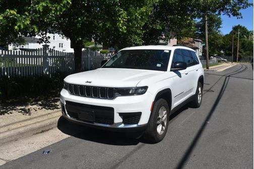 2022 Jeep Grand Cherokee L Laredo