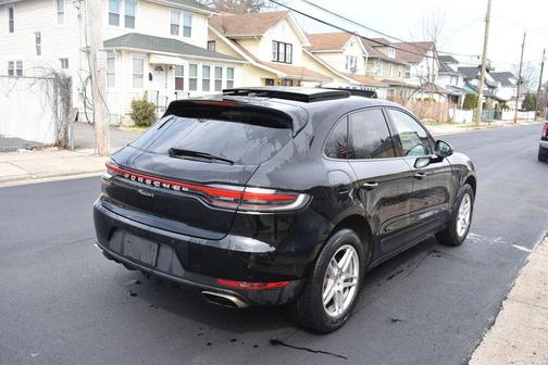 Black 2021 Porsche Macan Macan S