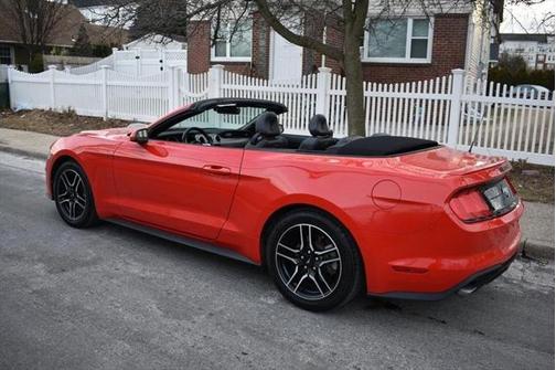 2023 Ford Mustang EcoBoost Premium